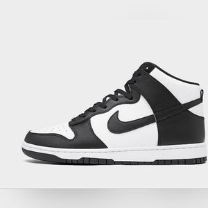 NIKE PANDA DUNKS HIGH Size 9